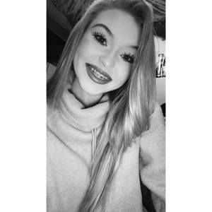 Meet your Posher, Marissa